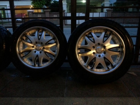 ล้อ VIP ขอบ20 Japan 6รู139 กว้าง9นิ้ว off +20 สภาพดีไม่มีซ่อม ขอบหนาๆใส่กระบะหล่อๆเลยครับ