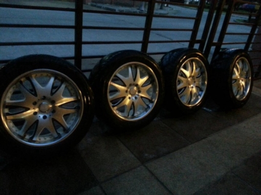 ล้อ VIP ขอบ20 Japan 6รู139 กว้าง9นิ้ว off +20 สภาพดีไม่มีซ่อม ขอบหนาๆใส่กระบะหล่อๆเลยครับ