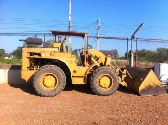 ขายรถตักล้อยาง CAT. พร้อมใช้งาน ไม่มีเอกสาร