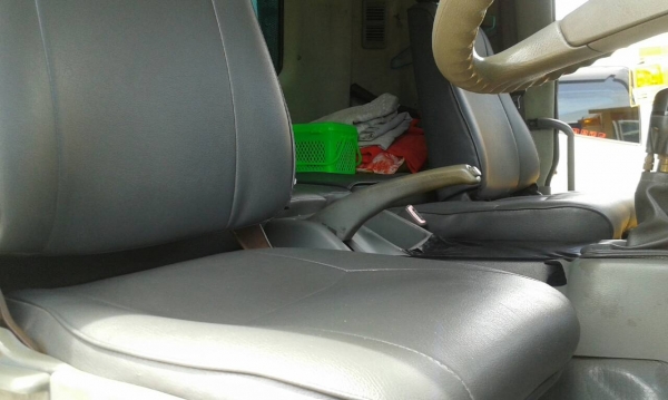 ขายด่วนครับ รถสวยพร้อมใช้งาน ขายด่วนครับ รถสวยพร้อมใช้งาน