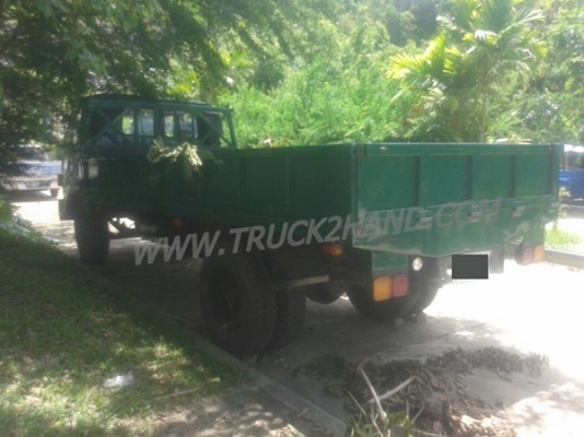 รถบรรทุก 6 ล้อ ISUZU กระบะบรรทุก กระบะยาว 5.30 เมตร รถบรรทุก 6 ล้อ ISUZU กระบะบรรทุก กระบะยาว 5.30 เมตร