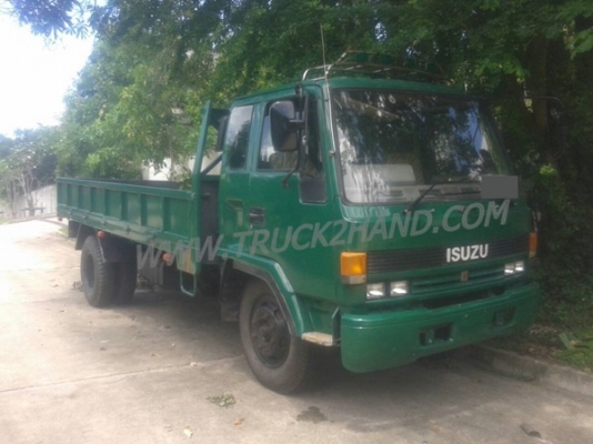 รถบรรทุก 6 ล้อ ISUZU กระบะบรรทุก กระบะยาว 5.30 เมตร รถบรรทุก 6 ล้อ ISUZU กระบะบรรทุก กระบะยาว 5.30 เมตร