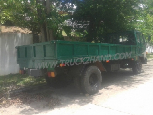 รถบรรทุก 6 ล้อ ISUZU กระบะบรรทุก กระบะยาว 5.30 เมตร รถบรรทุก 6 ล้อ ISUZU กระบะบรรทุก กระบะยาว 5.30 เมตร