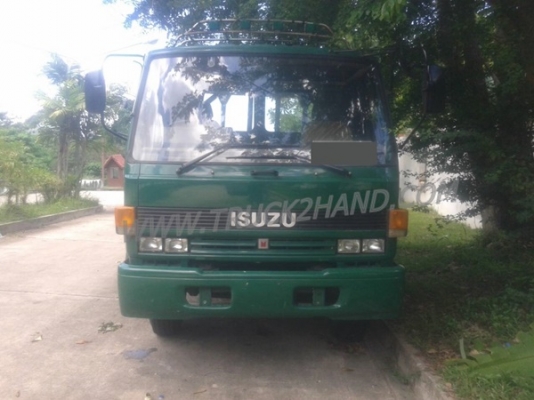 รถบรรทุก 6 ล้อ ISUZU กระบะบรรทุก  กระบะยาว 5.30 เมตร