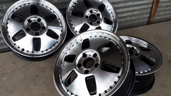 Crimson Club linea ขอบ 17 5รู114