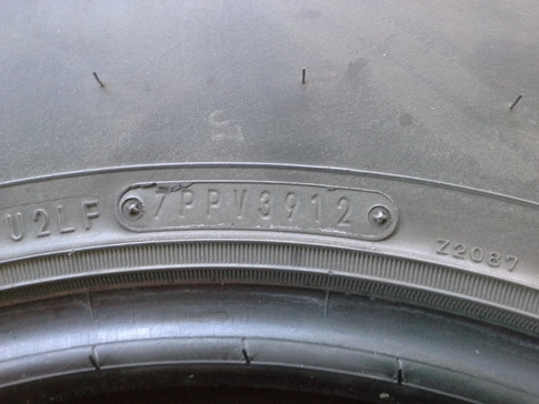 Dunlop AT3 ขนาด 265/75/16 ปลายปี12 สวยๆ 1ชุด