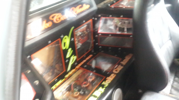 ใครสนใจรถแต่งเครื่องเสียง  ระบบไฮโดลิค ดูประกาศนี้