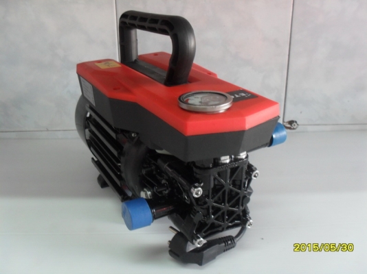 เครื่องฉีดน้ำแรงดันสูง HIGH PRESSURE WASHING MACHINE 130 Bar  เงียบ ทนทาน 1500 watt  2 แรงม้า