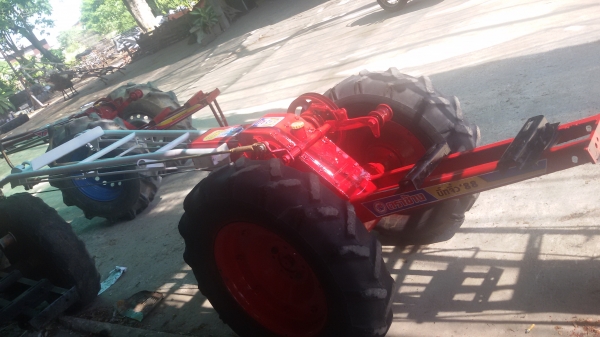 ขายโครงรถบิกจิ๋วครับ ราคา8500บาท มีล้ออยางหนึ่งคู่สนใจโทร0813655997อำพร พาเจริญ รถอยู่วังบัว อ คลองขลุง จกำแพงเพชร