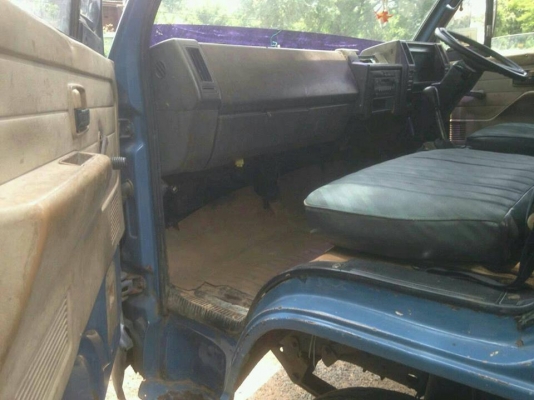 ขายISUZU NPR115แรง ปี34 เกียร์สั้น เครื่องดี แคชซีสวย สภาพพร้อมใช้งาน เอกสารพร้อมโอน สนใจโทร 090-8588220คุณนะ 093-3258446คุณบิว ID:narong498 หรือเข้าดูสินค้าอื่นๆได้ที่ www.truck.in.th/498 หรือเพจFacebook ณรงค์ ซื้อขายรถมือสอง (เว็บไซต์ส่วนตัว)