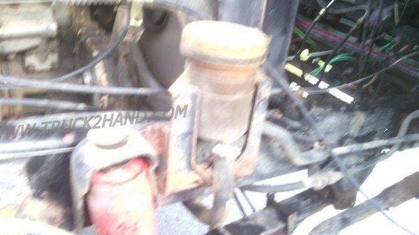 อิซุซุ10ล้อท้ายลาด ติดเครน2900ตัน เพลาเดียว เครื่อง160HP6BF1 เเซชซีสวย หัวเก๋งมีผุที่พื้น พวงมาลัยพาวเวอร์