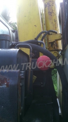 อิซุซุ10ล้อท้ายลาด ติดเครน2900ตัน เพลาเดียว เครื่อง160HP6BF1 เเซชซีสวย หัวเก๋งมีผุที่พื้น พวงมาลัยพาวเวอร์