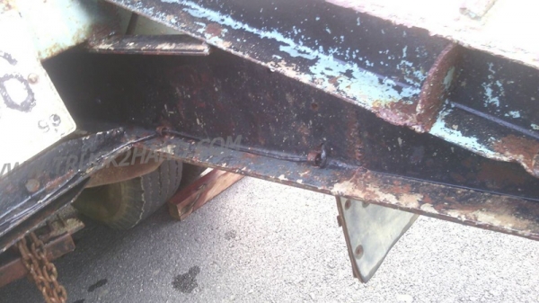 อิซุซุ10ล้อท้ายลาด ติดเครน2900ตัน เพลาเดียว เครื่อง160HP6BF1 เเซชซีสวย หัวเก๋งมีผุที่พื้น พวงมาลัยพาวเวอร์