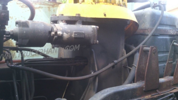 อิซุซุ10ล้อท้ายลาด ติดเครน2900ตัน เพลาเดียว เครื่อง160HP6BF1 เเซชซีสวย หัวเก๋งมีผุที่พื้น พวงมาลัยพาวเวอร์