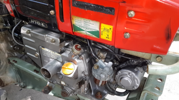 รถพรวนดิน ปรับสภาพแล้ว เปลี่ยนถ่ายของเหลวให้หมด พ่นตัวหยุดสนิมเหล็กพร้อมใช้งาน