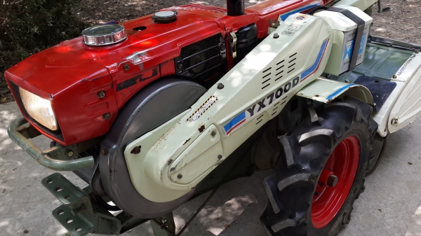 รถพรวนดิน ปรับสภาพแล้ว เปลี่ยนถ่ายของเหลวให้หมด พ่นตัวหยุดสนิมเหล็กพร้อมใช้งาน