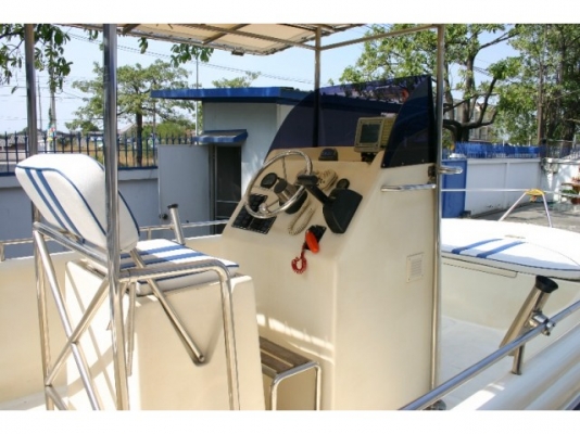 ขายเรือตกปลา 20 ฟุต ใช้งานไปแค่ 30 กว่าชั่วโมง ขายเรือตกปลา 20 ฟุต ใช้งานไปแค่ 30 กว่าชั่วโมง