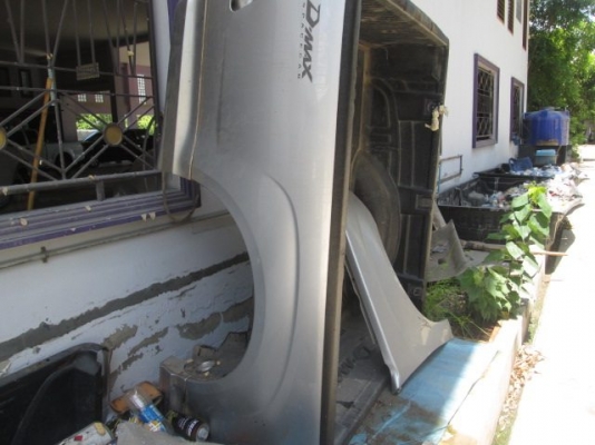 กะบะถอด ดีแม็กซ์ แค็ป เอ็กซีรี่พร้อมอุปกรณ์