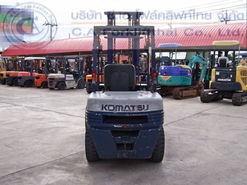 ขาย รถโฟล์คลิฟท์ KOMATSU รุ่น FD30-11