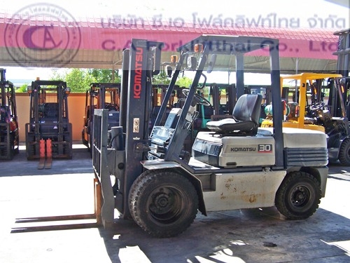 ขาย รถโฟล์คลิฟท์ KOMATSU รุ่น FD30-11