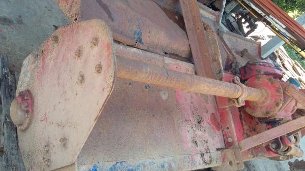 จัดส่งคุณปรีชา.มุกดาหารครับขายตัวปั่นรถไถใหญ่โฮเวริ์ด 2.10 ม. พร้อมยอยปั่น.ใช้ได้ดีทุกอย่าง