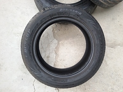 ขายยาง205/55/16 ปี 14 DUNLOP LM704 4 เส้น