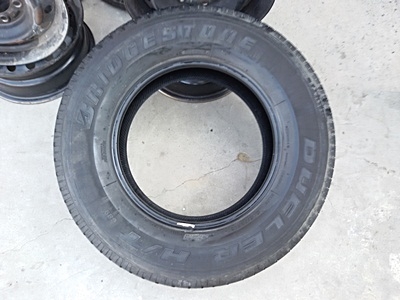 ขายยาง245/70/16 ปี 12 BRIDGESTONE  HT689  4  เส้น