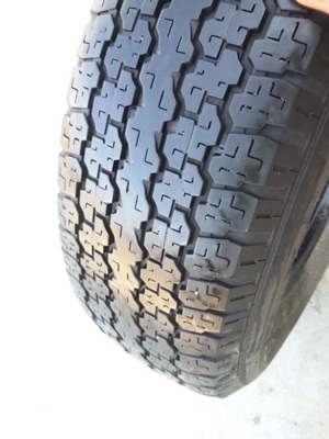 ขายยาง245/70/16 ปี 12 BRIDGESTONE  HT689  4  เส้น