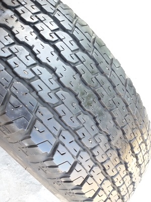ขายยาง265/70/16 ปี13/2เส้นปี12/2เส้น BRIDGESTONE HT840 4 เส้น ขายยาง265/70/16 ปี13/2เส้นปี12/2เส้น BRIDGESTONE HT840 4 เส้น