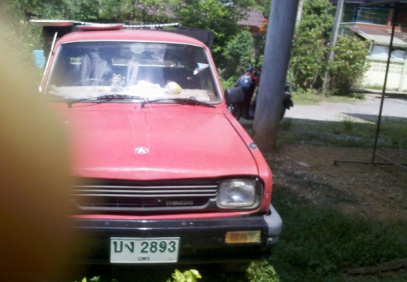 Mazda  1300 cc ปี 31สภาพ สี เดิมๆ  อุปกรยางอะไหล่ ครบ