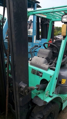 ขายรถ mitsubishi fg25 แก็ส น้ำมันเบลชิล เกียร ออโต้