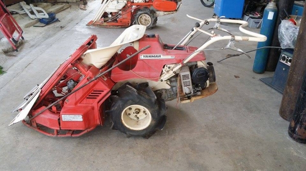 รถเกี่ยวข้าวเดินตามแบบมัดข้าวในตัว YANMAR รุ่น YB602 เก่าญี่ปุ่น สภาพสวย เครื่องพร้อมใช้งาน ไม่เคยใช้งานในไทย