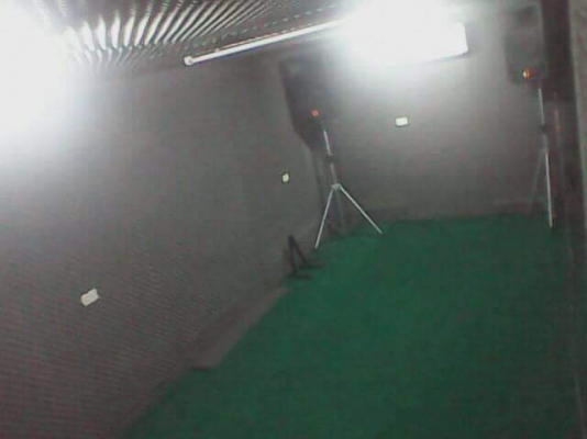 ขายห้องซ้อมดนตรี ขนาด3x6เมตร ราคาถูก!!!! ด้านในกรุด้วยไอโซวอล ด้านนอกกรุด้วยวีว่าบอร์ด ตัวฝ้ากรุด้วยไอโซวอล