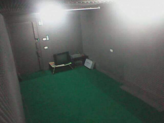 ขายห้องซ้อมดนตรี ขนาด3x6เมตร ราคาถูก!!!! ด้านในกรุด้วยไอโซวอล ด้านนอกกรุด้วยวีว่าบอร์ด ตัวฝ้ากรุด้วยไอโซวอล