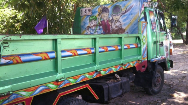 ขาย6ล้อ ดั้ม ร๊อค175 สภาพสวยๆพร้อมใช้งาน