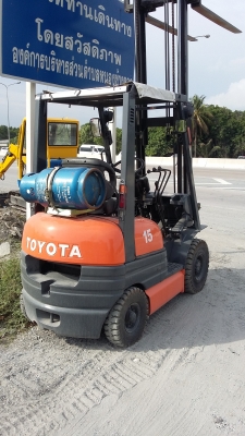 ขายโฟลค์ลิฟ งาสไสค์สวยๆๆ 1.5 ตัน