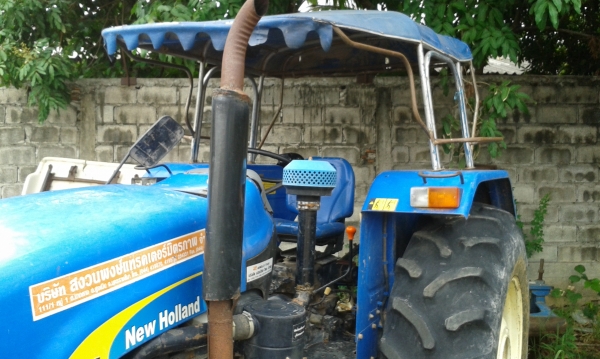 ขายนิวฮอนแลนTT75  75แรง สภาพพร้อมใช้งาน  เจ้าของติดราชการไม่มีเวลาดูแลครับ  แถวใบดัน  ผ่าน7 ของCMT