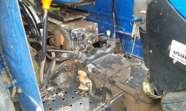 ขายนิวฮอนแลนTT75  75แรง สภาพพร้อมใช้งาน  เจ้าของติดราชการไม่มีเวลาดูแลครับ  แถวใบดัน  ผ่าน7 ของCMT