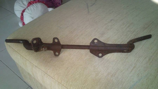 ขายเหล็กพักเท้าหน้า C92,C95