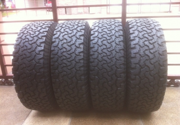 ยาง BF goodrich 285/75/16 ปี11 ลงพื้นปี13 ดอกติดหนวด