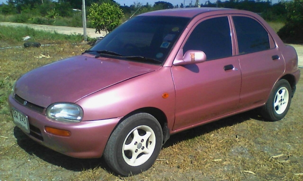 มาสด้า 121  เครื่อง toyota 1300 แก๊ซแล้ว พร้อมใช้