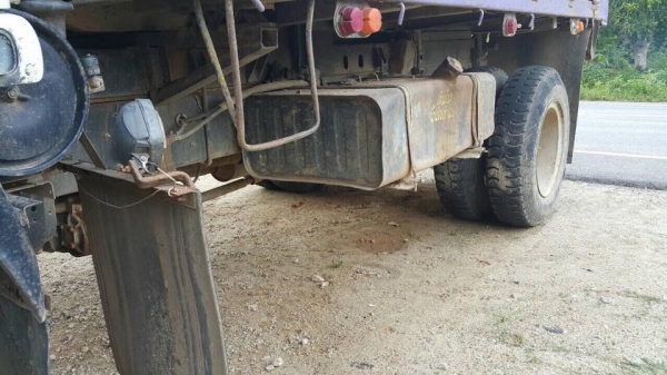 6 ล้อดั้ม 195 แรง ปี 2539 ดั้มยาว 3.80 มีฝาท้าย เครื่องดี คัสซีสวย ยางดี 900-20