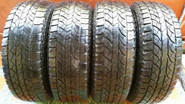 ขายยาง yokohama at 265/70/16 ปี 12