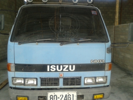 ขาย 6ล้อNKR ปี37  เกียร์สั้นในเทา 110 แรงม้า กระบะยาว 5.50 เมตร ยกหัวได้