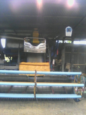 ขายรถเกี่ยวข้าว อุ้ม2.5ตัน เครื่อง260แรง ตัวเดิน12 สภาพพร้อมใช้งาน สนใจโทร 090-8588220คุณนะ 093-3258446คุณบิว ID:narong498 หรือเข้าดูสินค้าอื่นๆได้ที่ www.truck.in.th/498 หรือที่เพจFacebook ณรงค์ ซื้อขายรถมือสอง (เว็บไซต์ส่วนตัว) ขายรถเกี่ยวข้าว อุ้ม2.5ตัน เครื่อง260แรง ตัวเดิน12 สภาพพร้อมใช้งาน สนใจโทร 090-8588220คุณนะ 093-3258446คุณบิว ID:narong498 หรือเข้าดูสินค้าอื่นๆได้ที่ www.truck.in.th/498 หรือที่เพจFacebook ณรงค์ ซื้อขายรถมือสอง (เว็บไซต์ส่วนตัว)