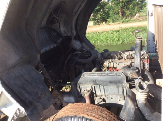 HINO 6ล้อ กะบะยาว 5.5 ม. หัวเดิมๆ บางๆ เครื่องดี ครัทซีสวยจัด ขาย 410,000 บาท (ศุภากร 081-4252943)