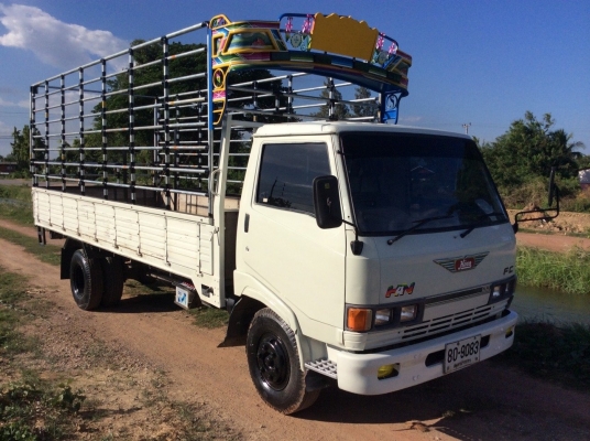 HINO 6ล้อ กะบะยาว 5.5 ม. หัวเดิมๆ บางๆ เครื่องดี ครัทซีสวยจัด ขาย 410,000 บาท (ศุภากร 081-4252943)