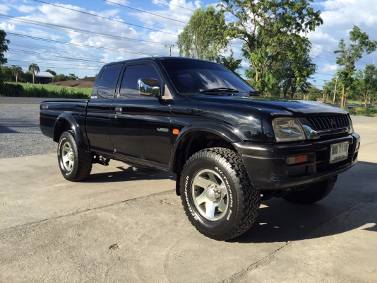 ขาย MITSUBISHI MEGA CAB 4WD 2,800 cc.