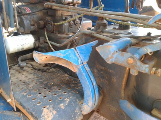 ขายฟอร์ด 6600 เครื่องT3 เอกสารเล่มทะเบียน