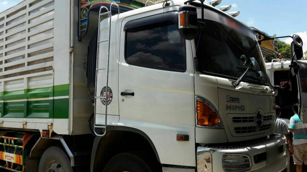 ขายดาวน์รถพ่วง 24 ล้อ แม่-ลูก กระบะเหล็กคอกเกษตรดั้ม HINO 344 ปี.56 รถสวยวิ้งน้อย  สนใจโทรจองด่วน